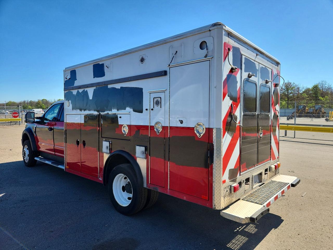2017 FORD F550