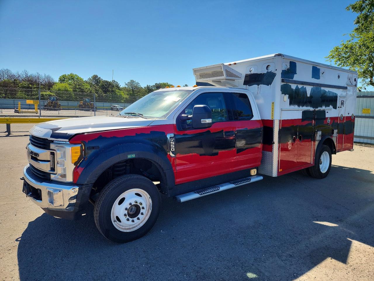 2017 FORD F550