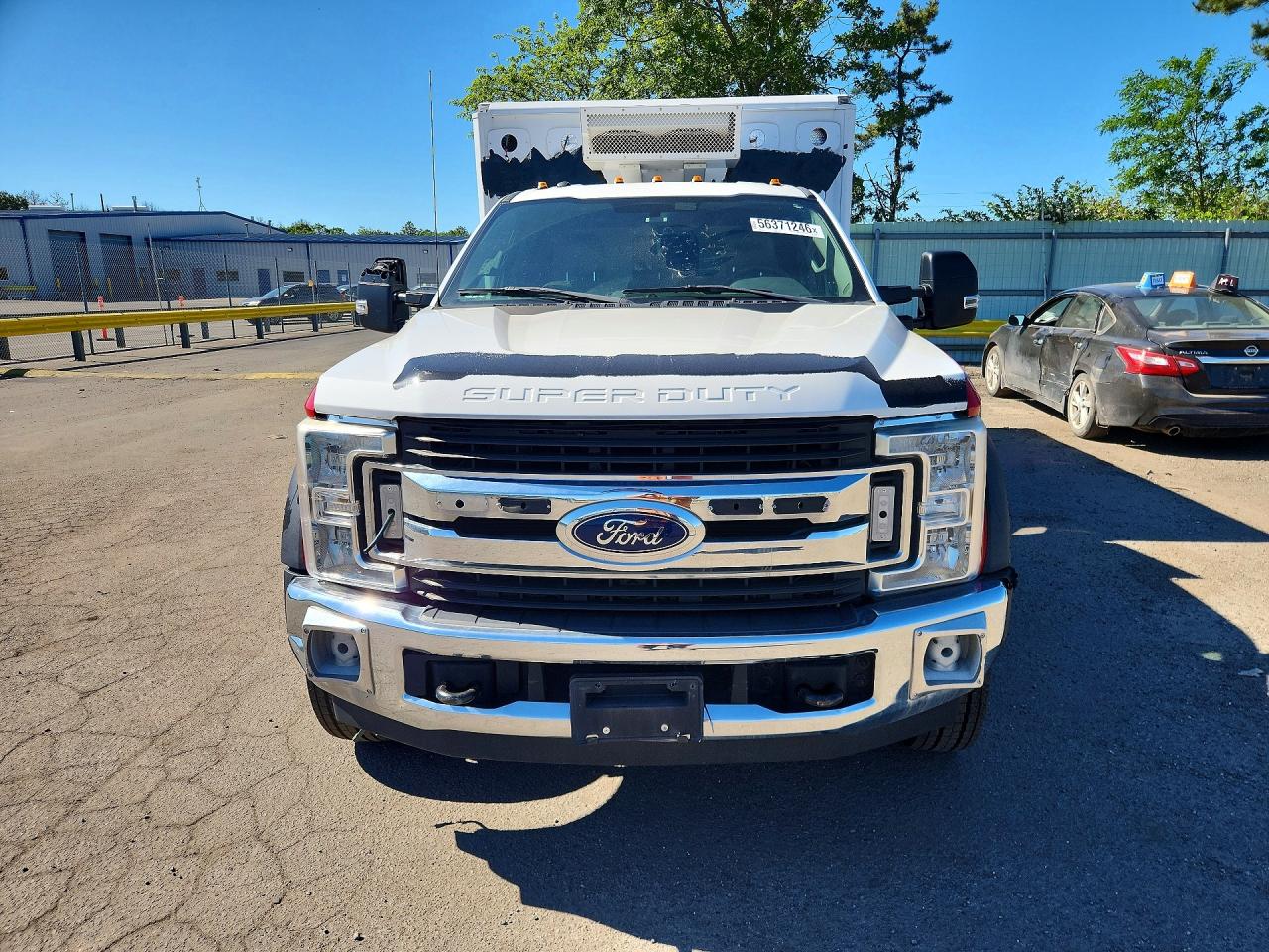 2017 FORD F550