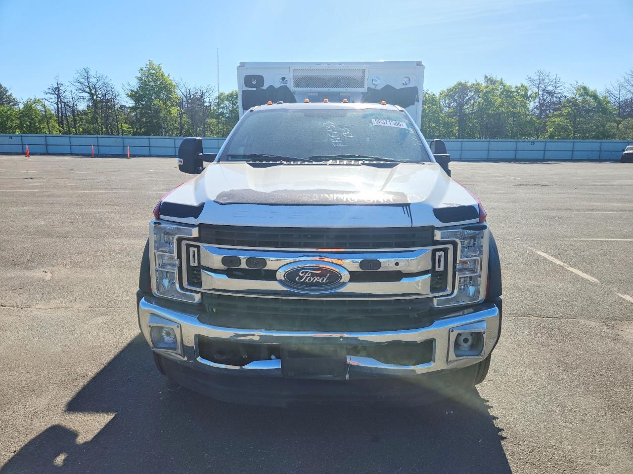 2017 FORD F550