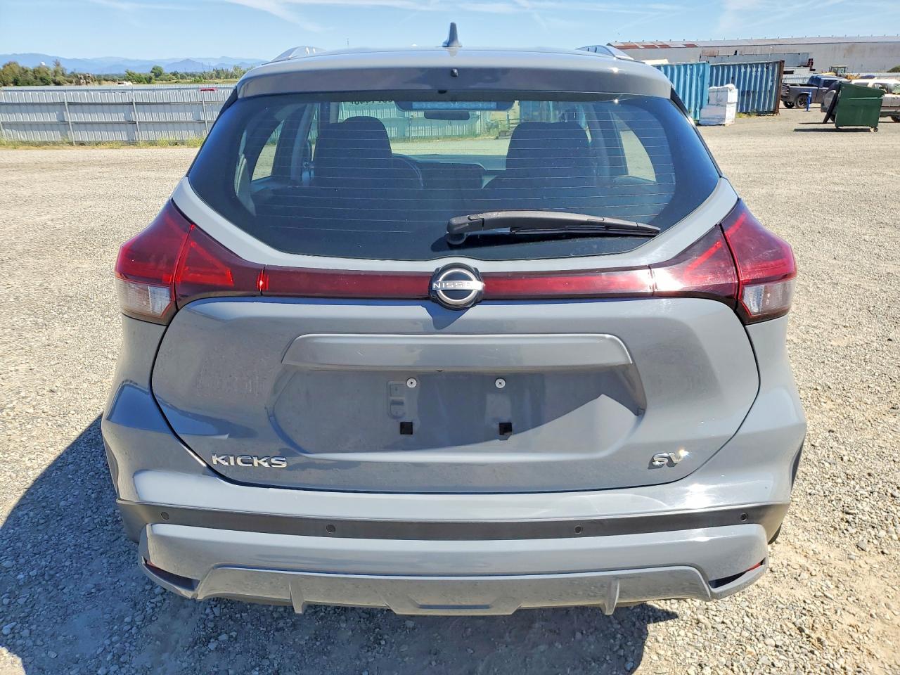 2022 NISSAN KICKS