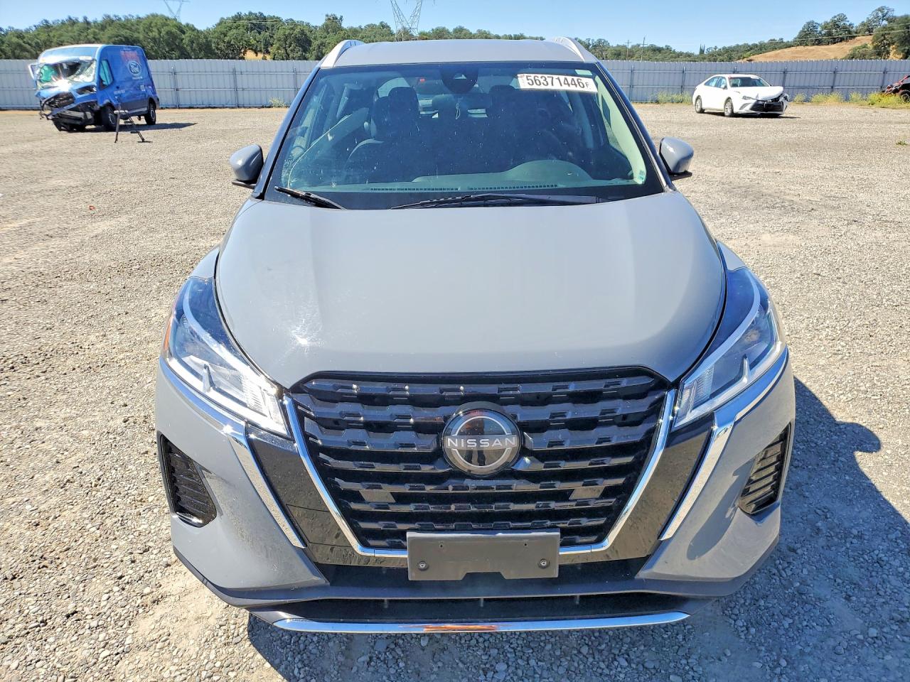 2022 NISSAN KICKS