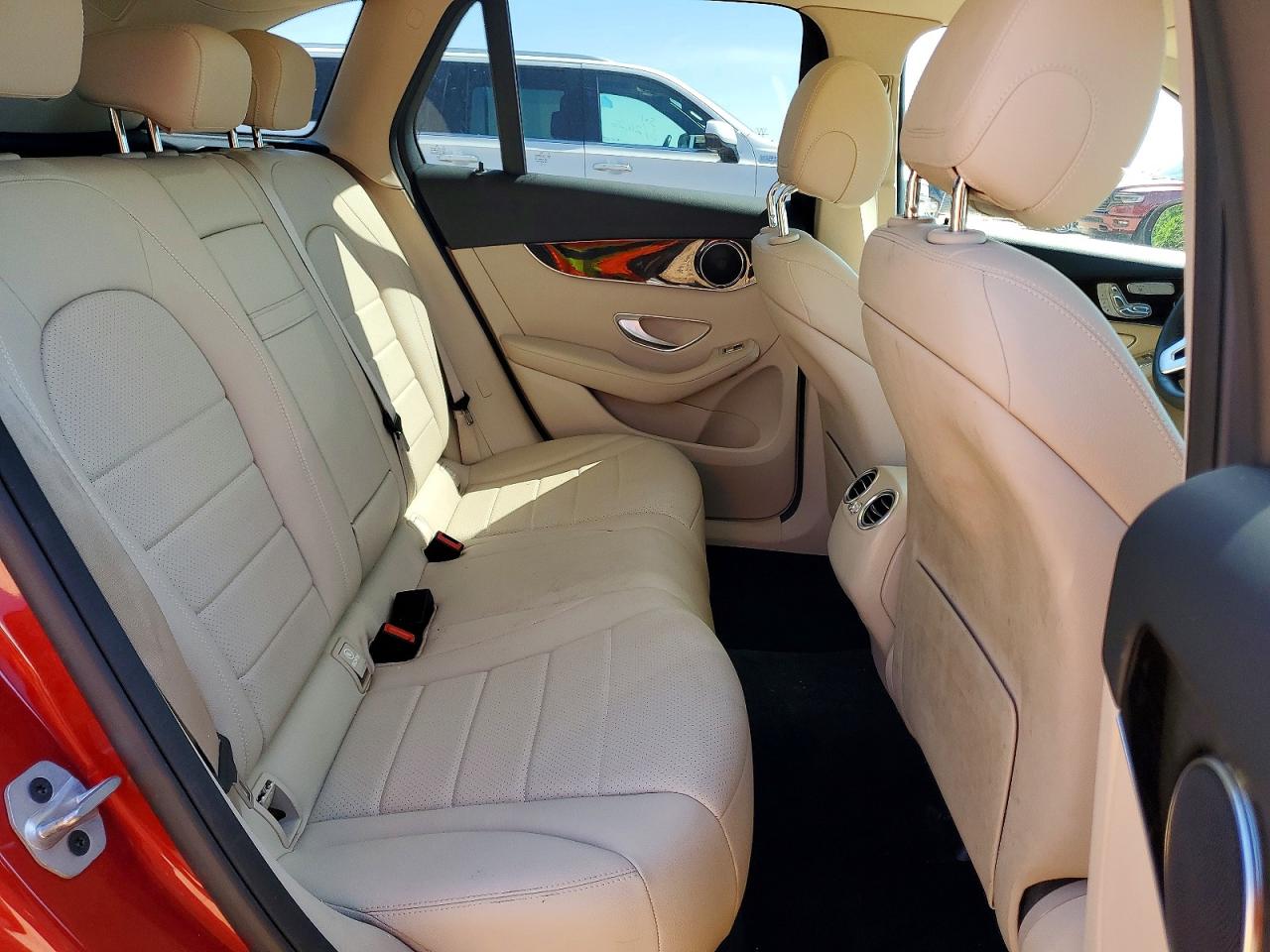 2022 MERCEDES-BENZ GLC-CLASS