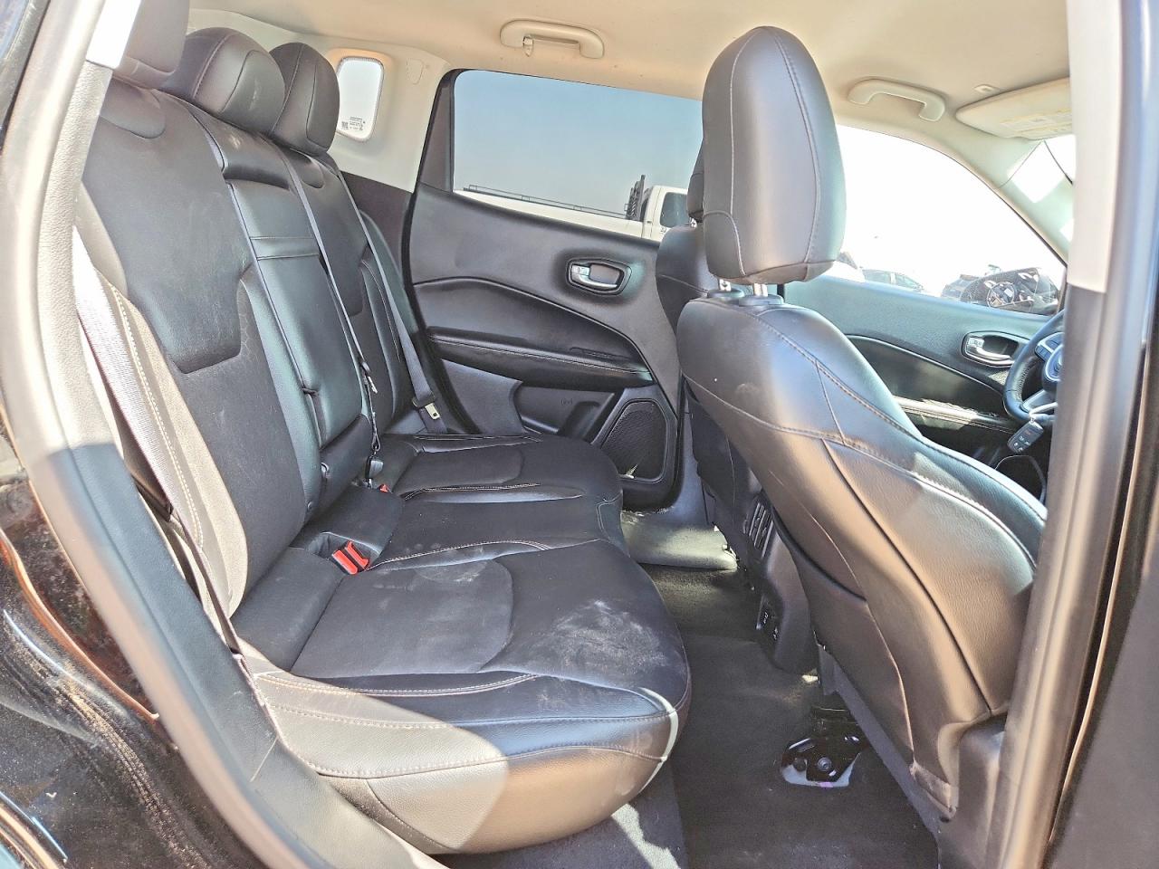 2017 JEEP COMPASS