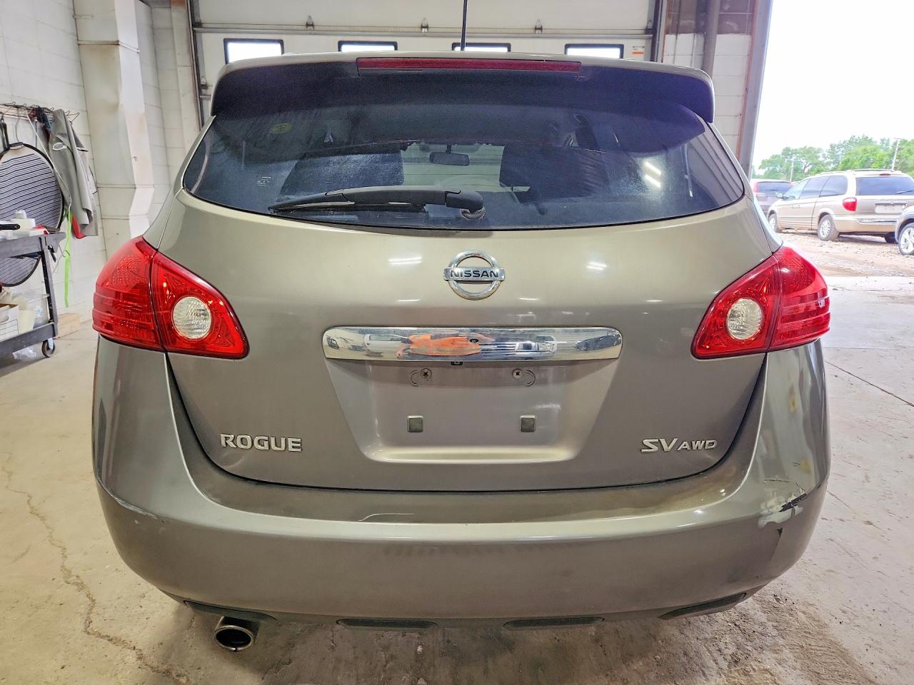 2011 NISSAN ROGUE