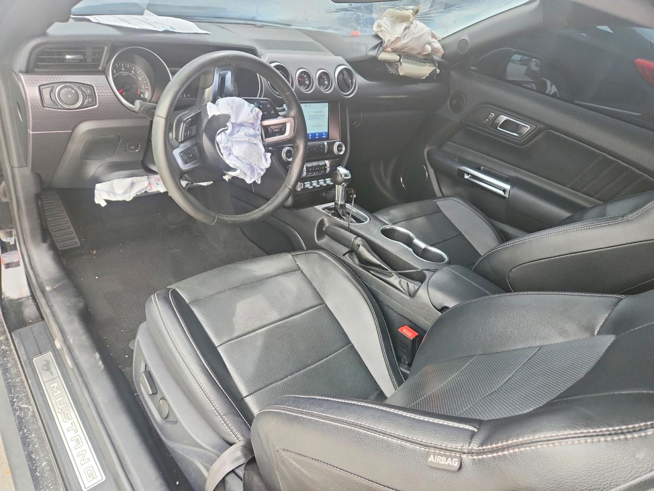 2020 FORD MUSTANG