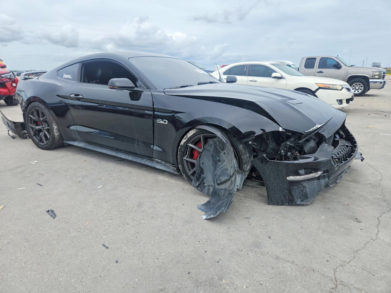 2020 FORD MUSTANG