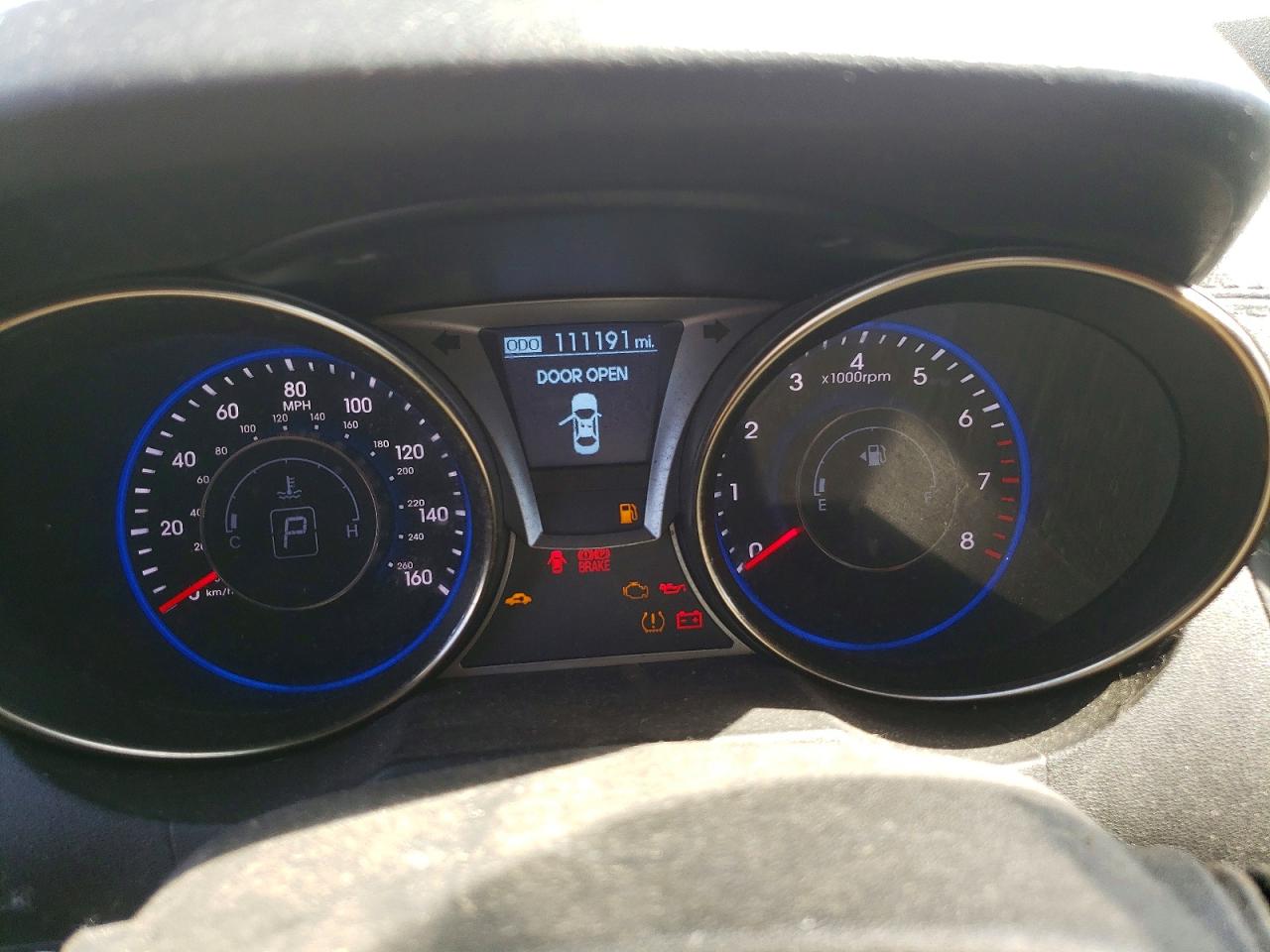 2014 HYUNDAI GENESIS