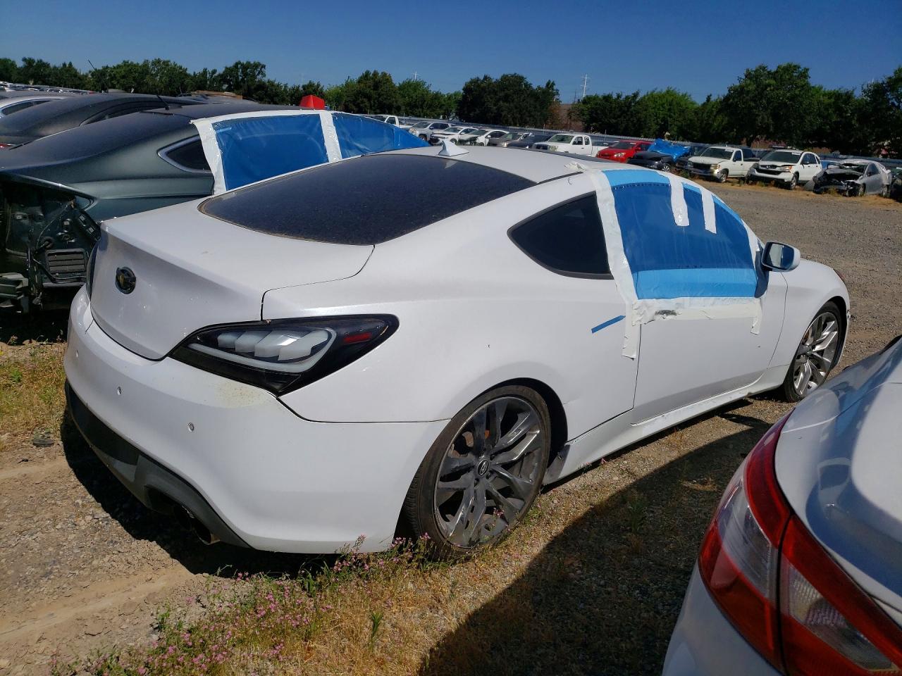 2014 HYUNDAI GENESIS