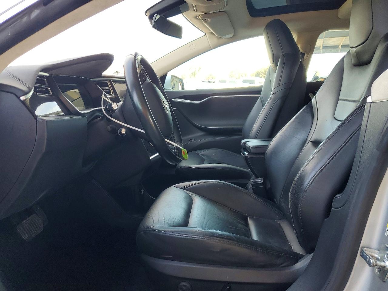 2015 TESLA MODEL S