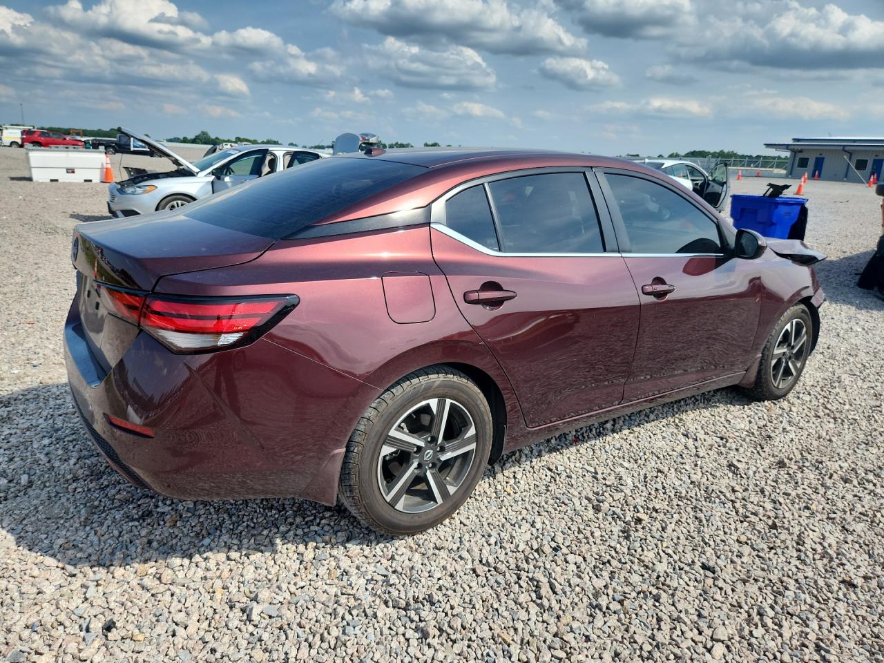 2025 NISSAN SENTRA