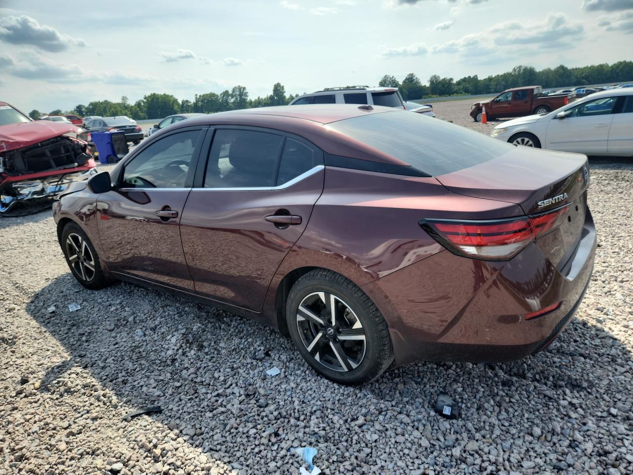 2025 NISSAN SENTRA