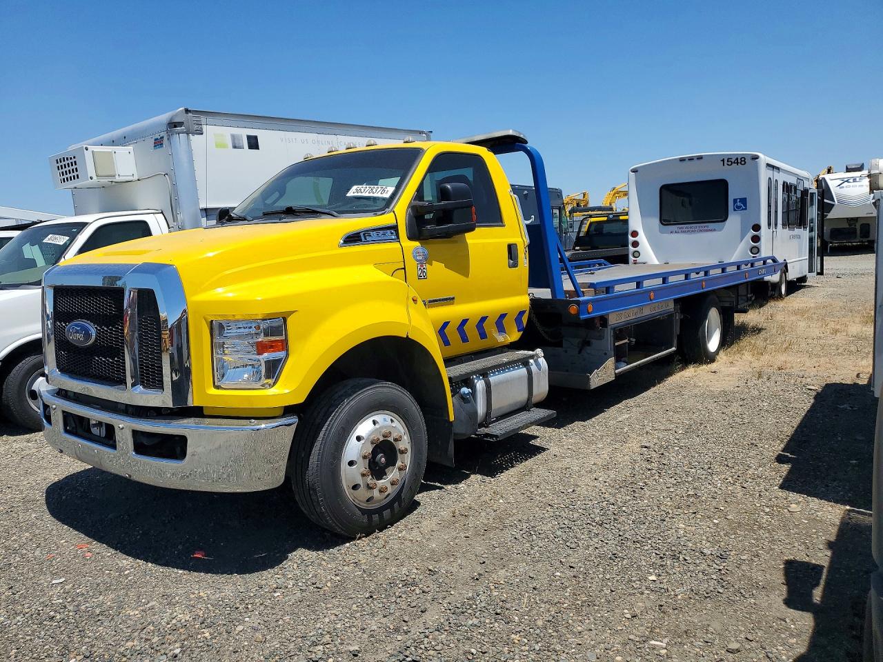 2022 FORD F650