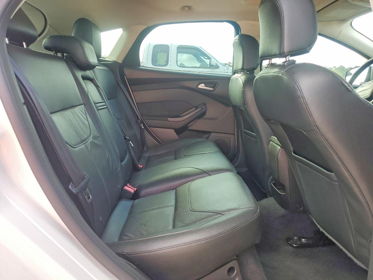2016 FORD FOCUS