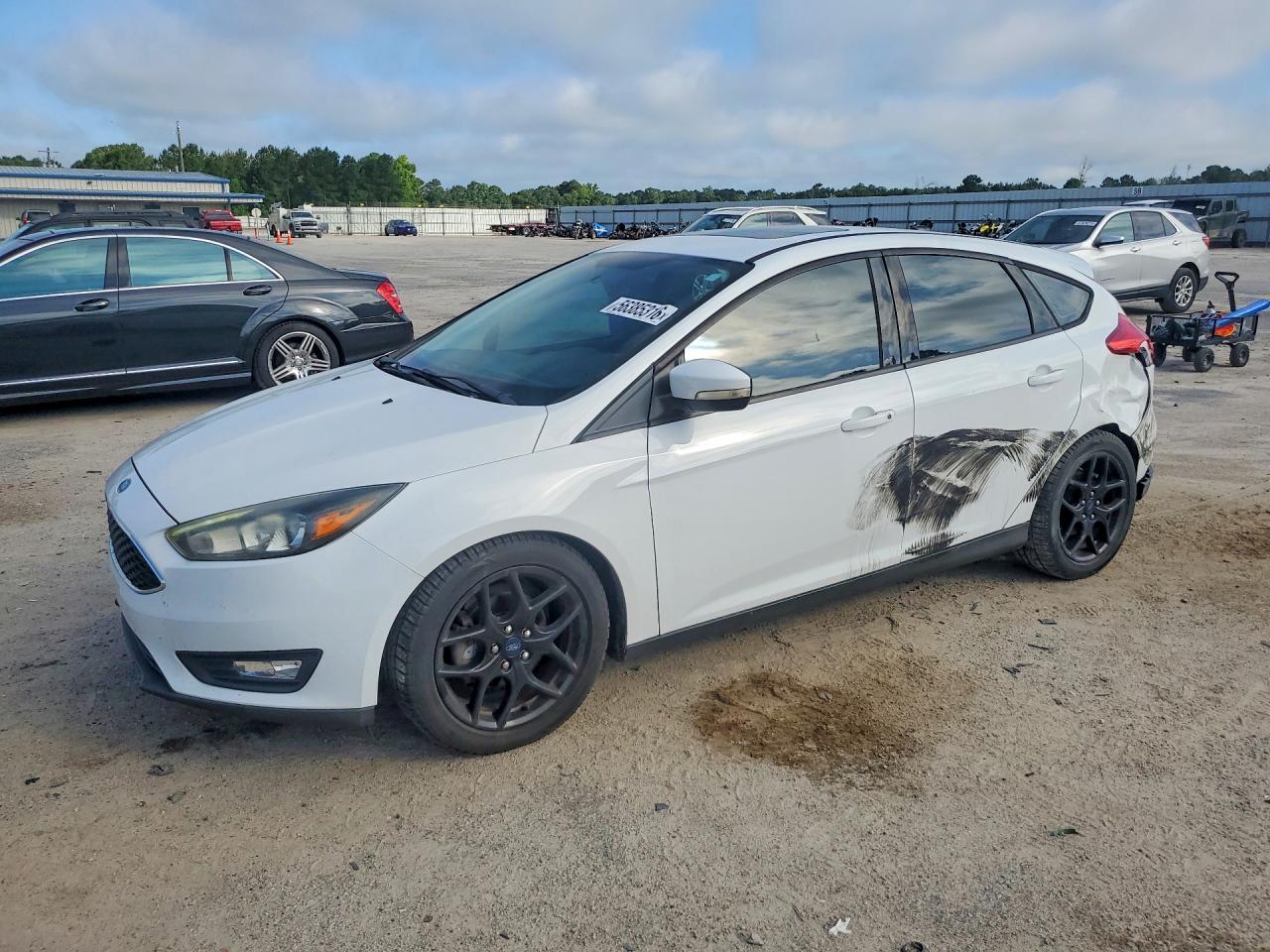 2016 FORD FOCUS