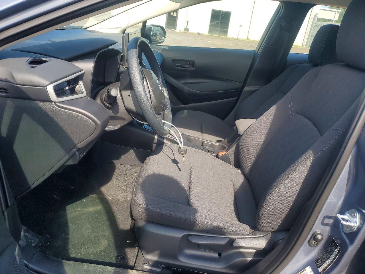 2025 TOYOTA COROLLA