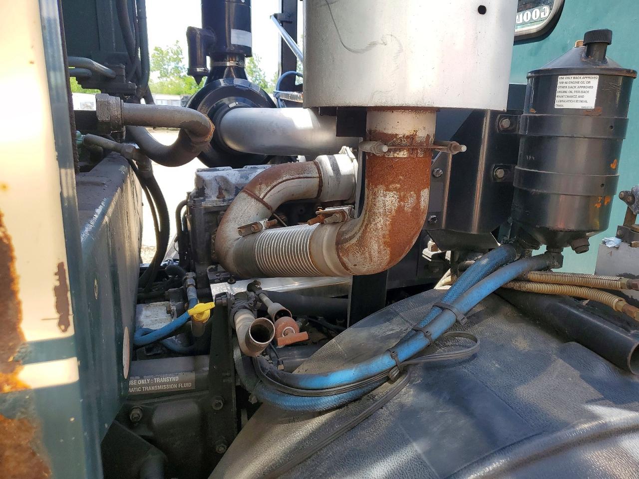 2004 MACK ALL OTHER
