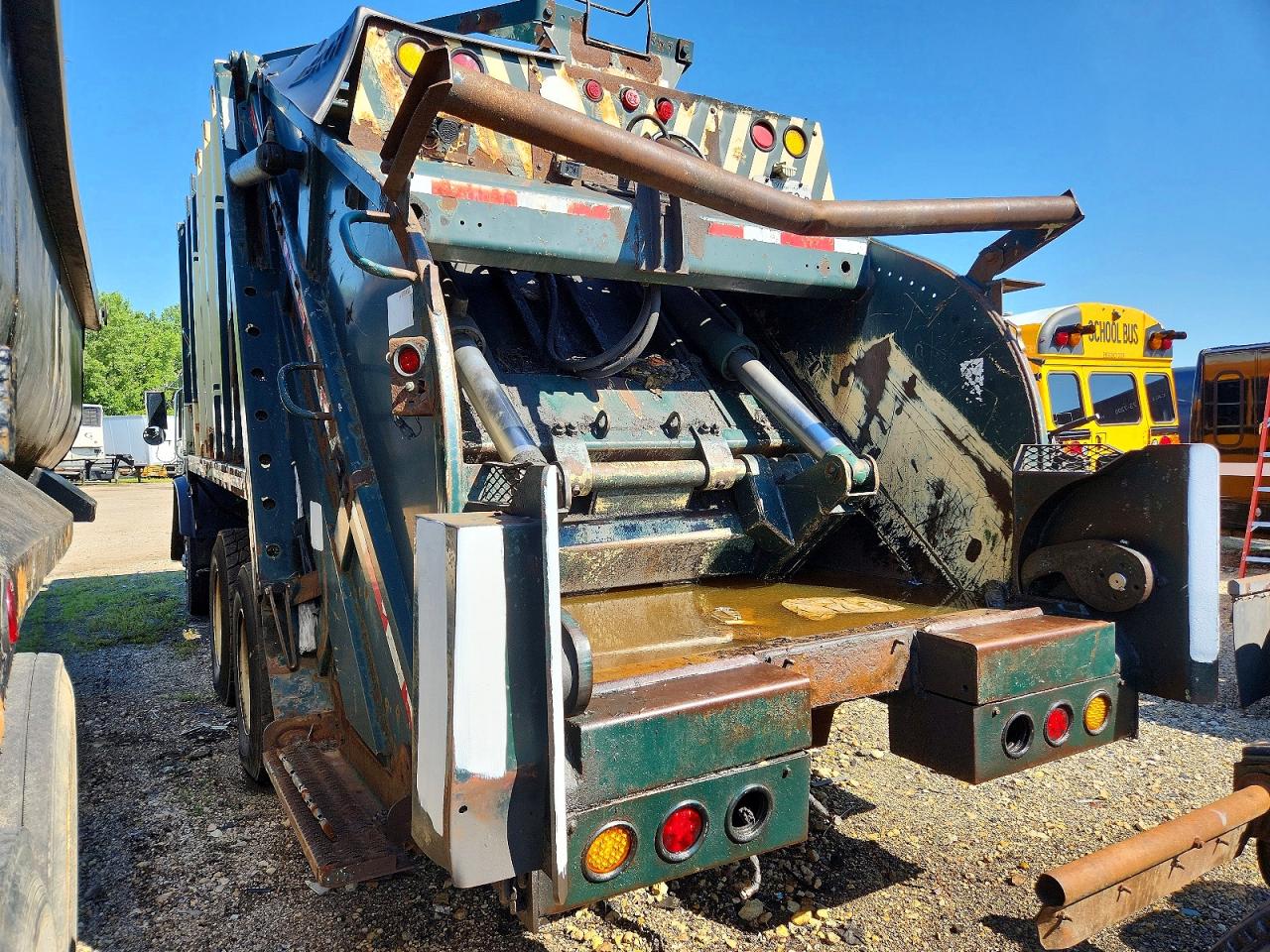 2004 MACK ALL OTHER