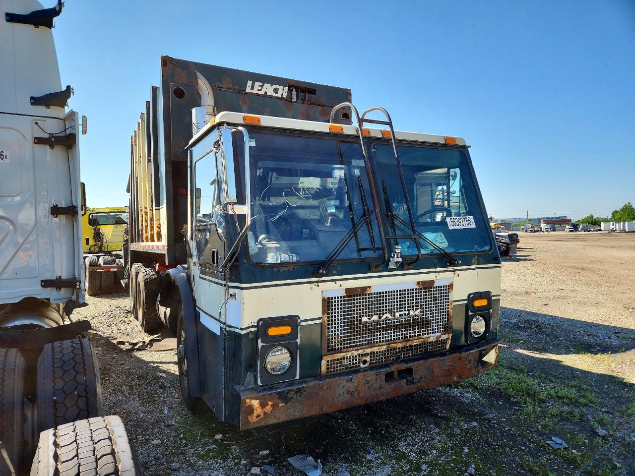 2004 MACK ALL OTHER