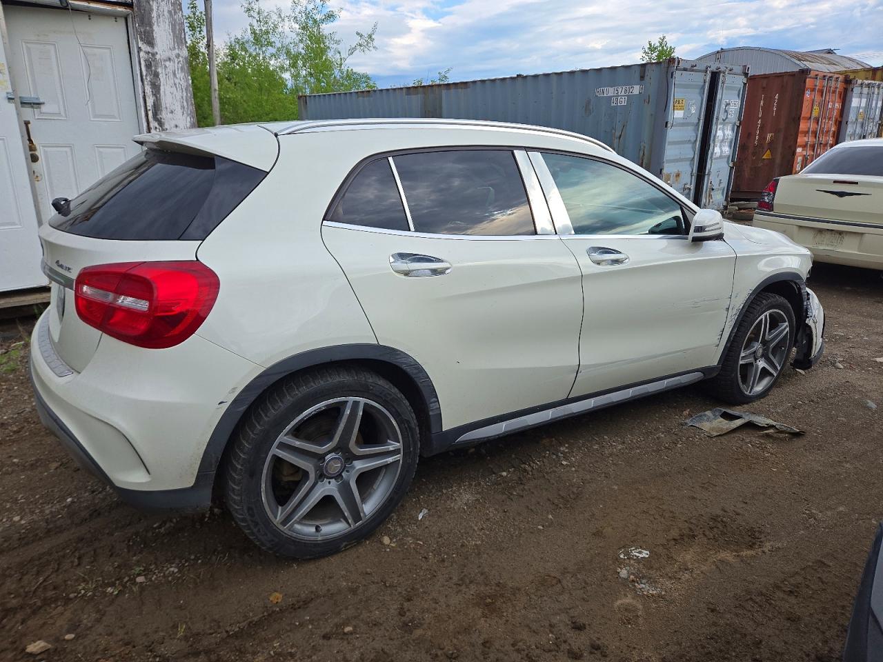 2016 MERCEDES-BENZ GLA-CLASS