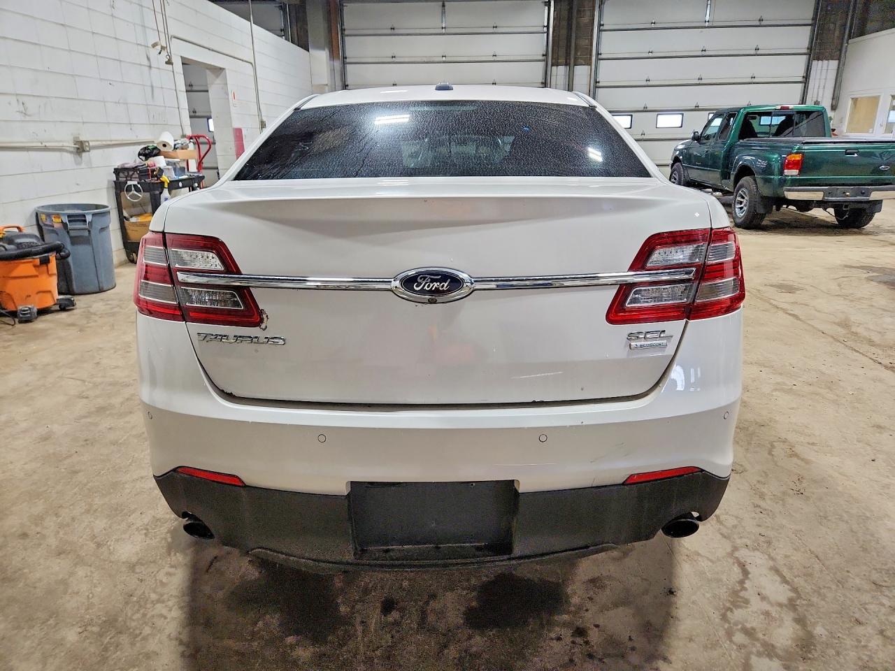 2014 FORD TAURUS