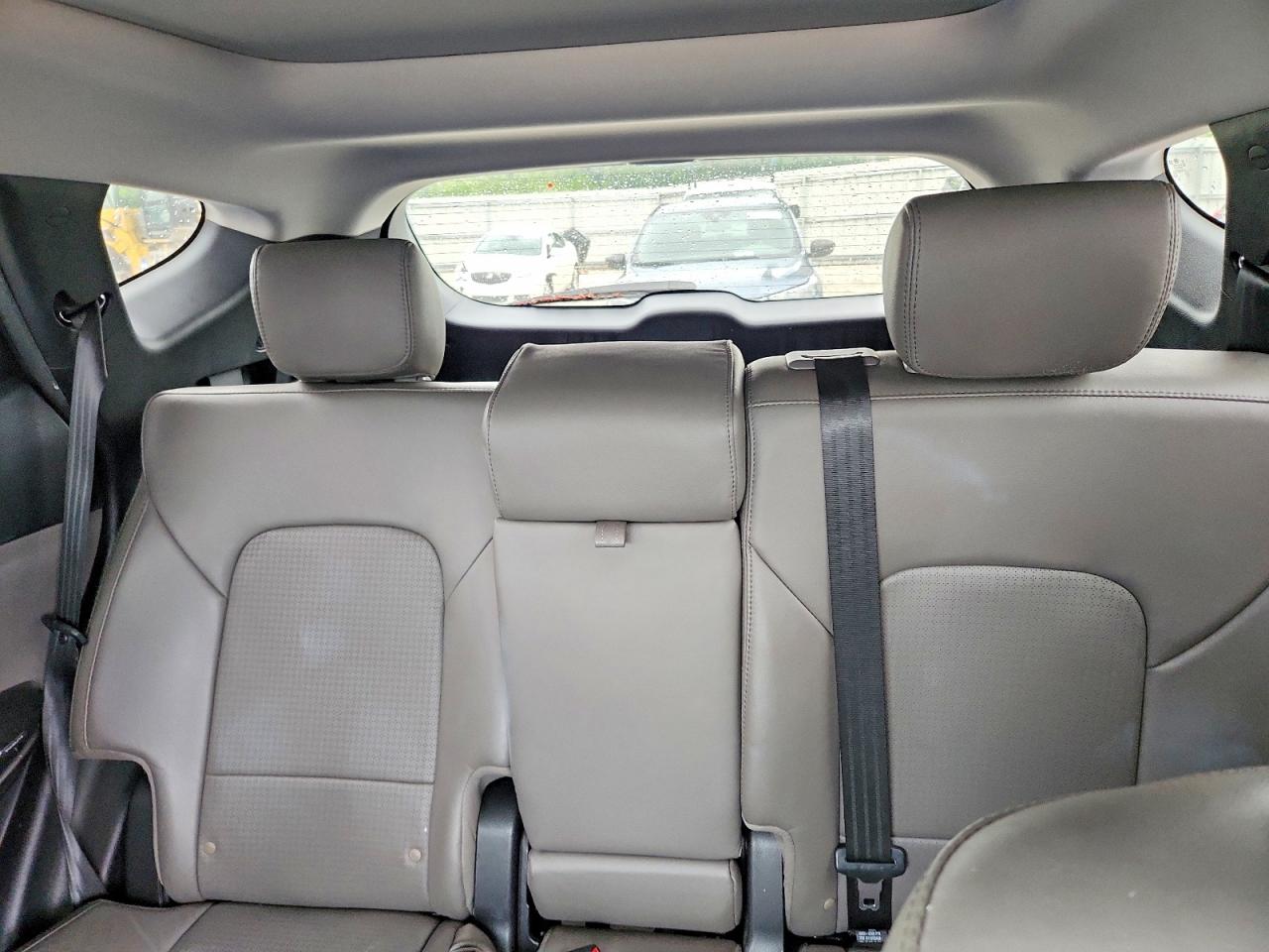 2016 HYUNDAI SANTA FE