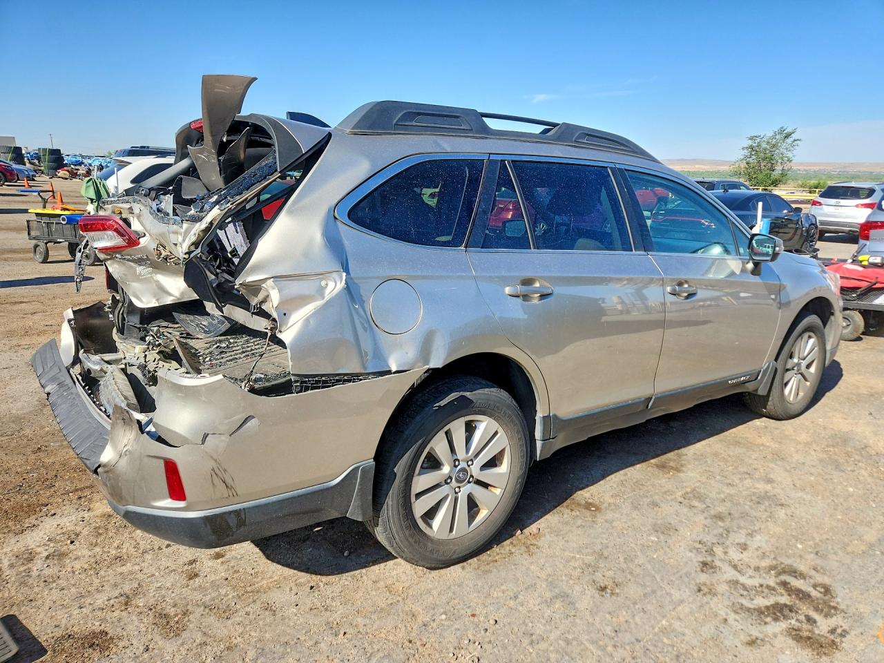 2016 SUBARU OUTBACK