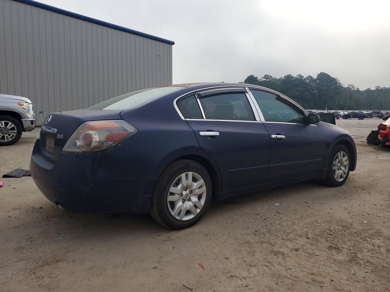 2009 NISSAN ALTIMA