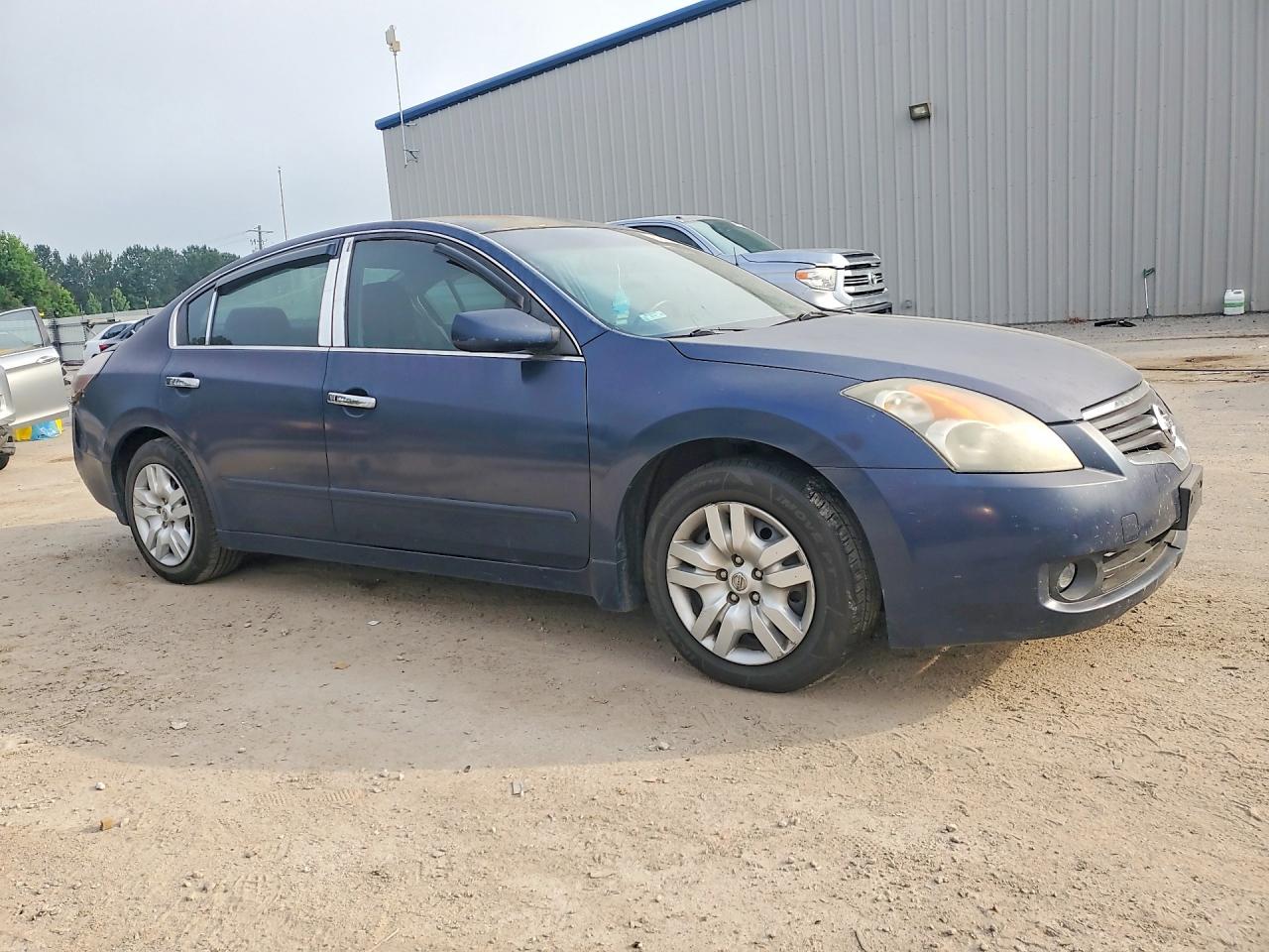 2009 NISSAN ALTIMA