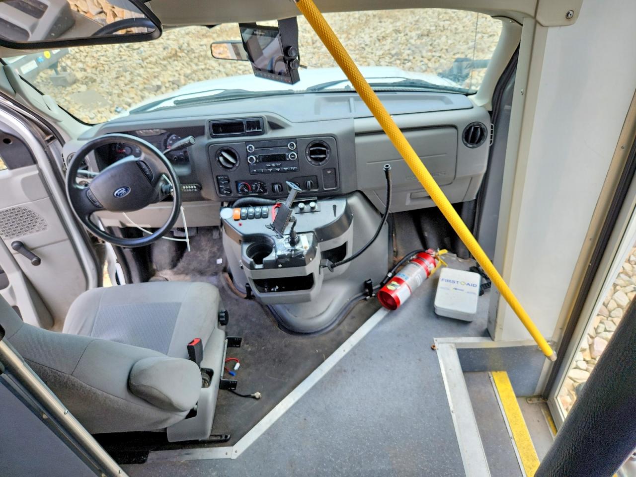 2017 FORD ECONOLINE