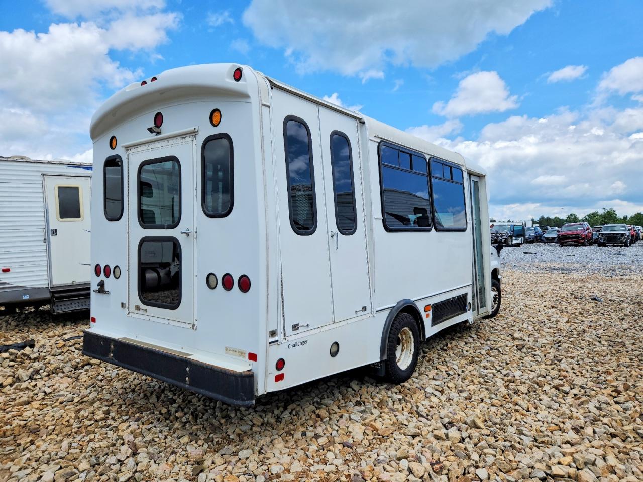2017 FORD ECONOLINE