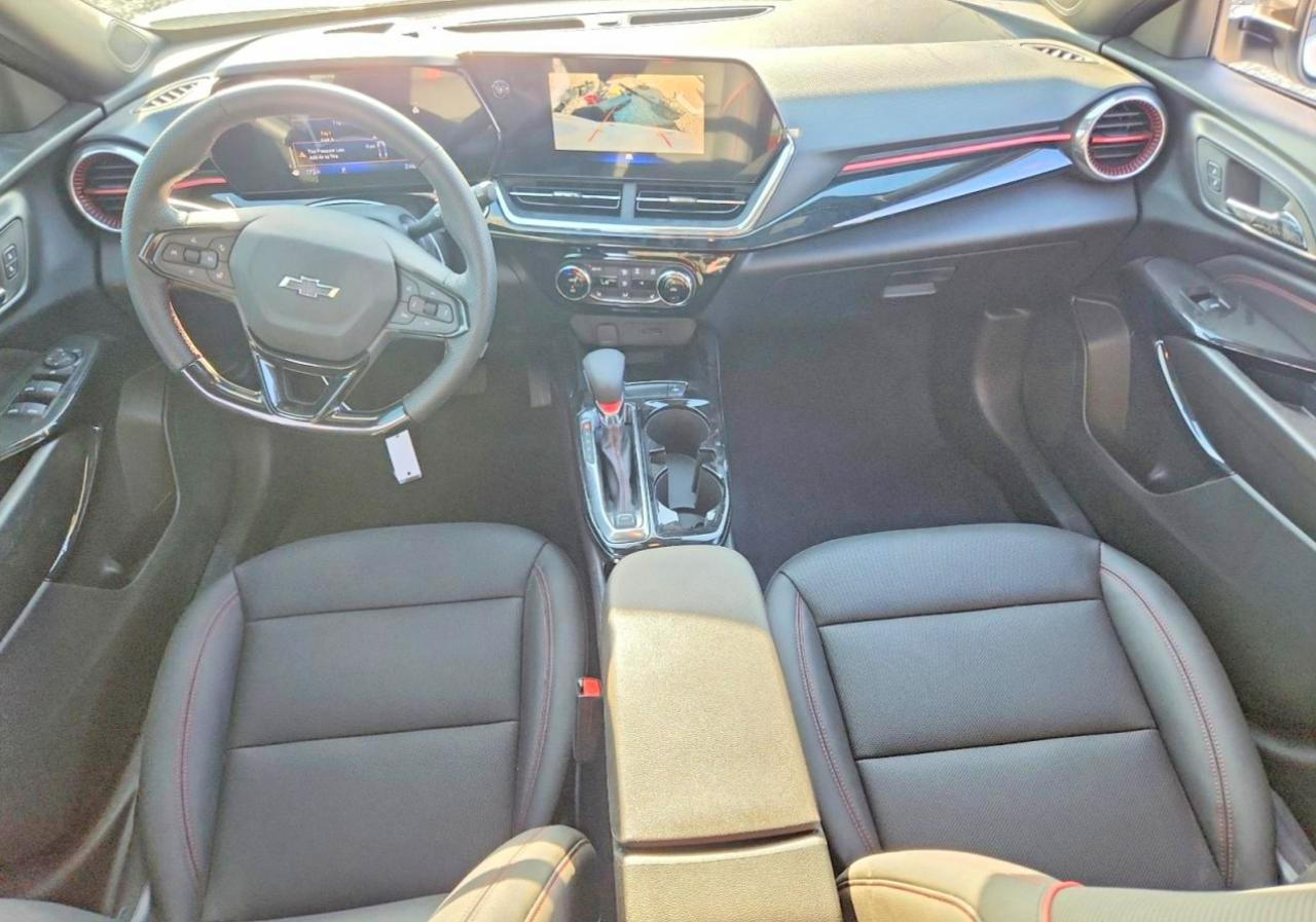 2026 CHEVROLET TRAX