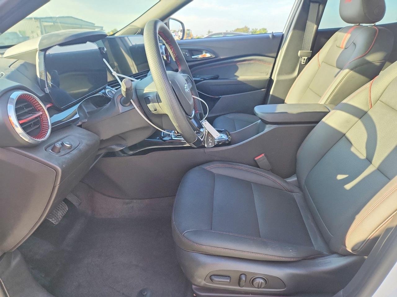 2026 CHEVROLET TRAX