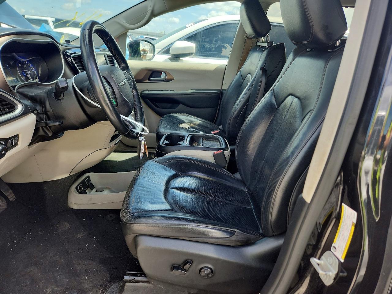 2019 CHRYSLER PACIFICA