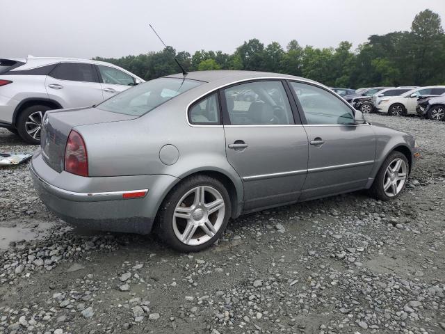 2005 VOLKSWAGEN PASSAT