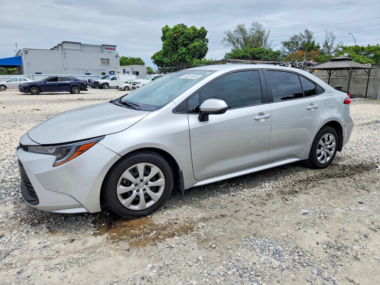 2025 TOYOTA COROLLA