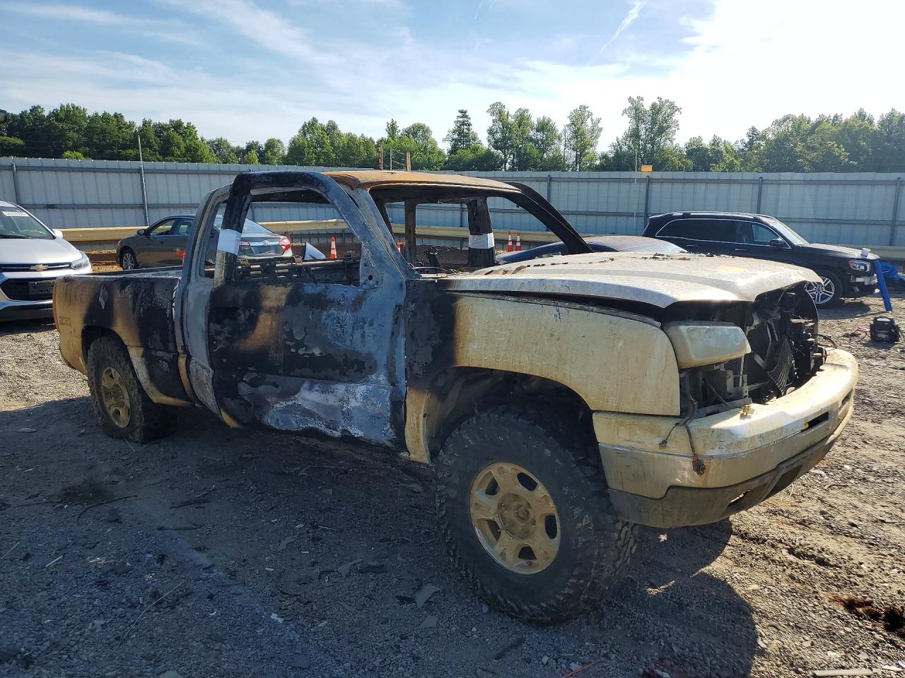 2004 CHEVROLET SILVERADO