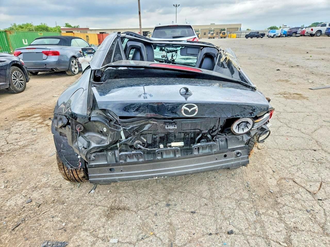 2025 MAZDA MX5