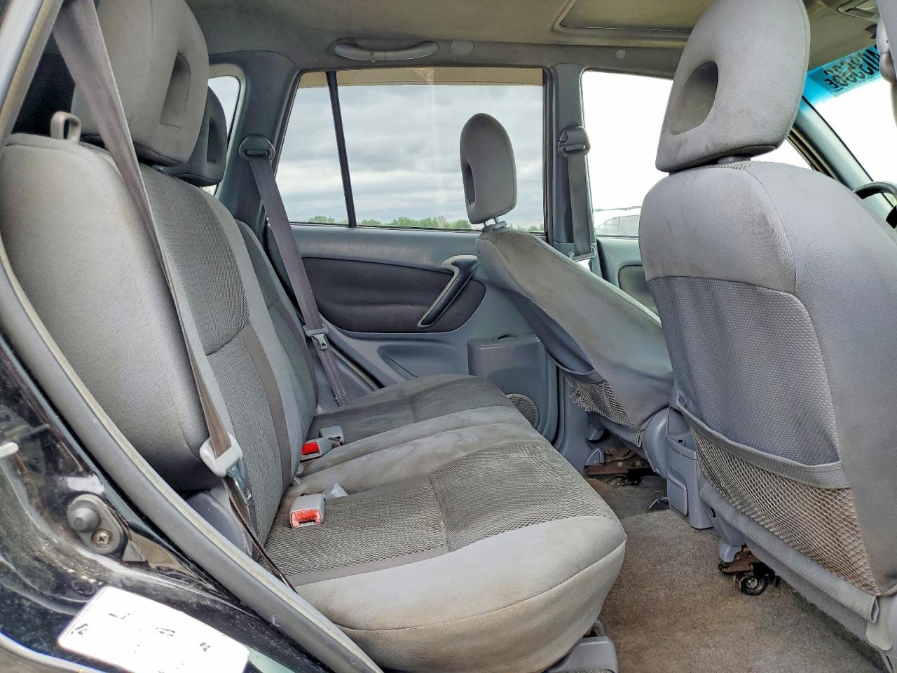 2003 TOYOTA RAV4 BASE