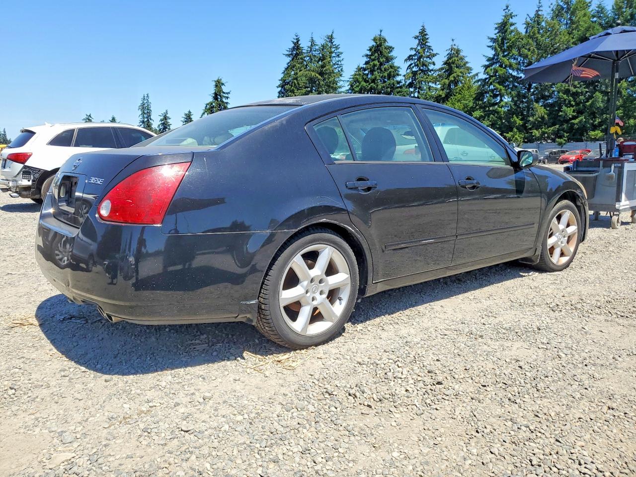 2004 NISSAN MAXIMA