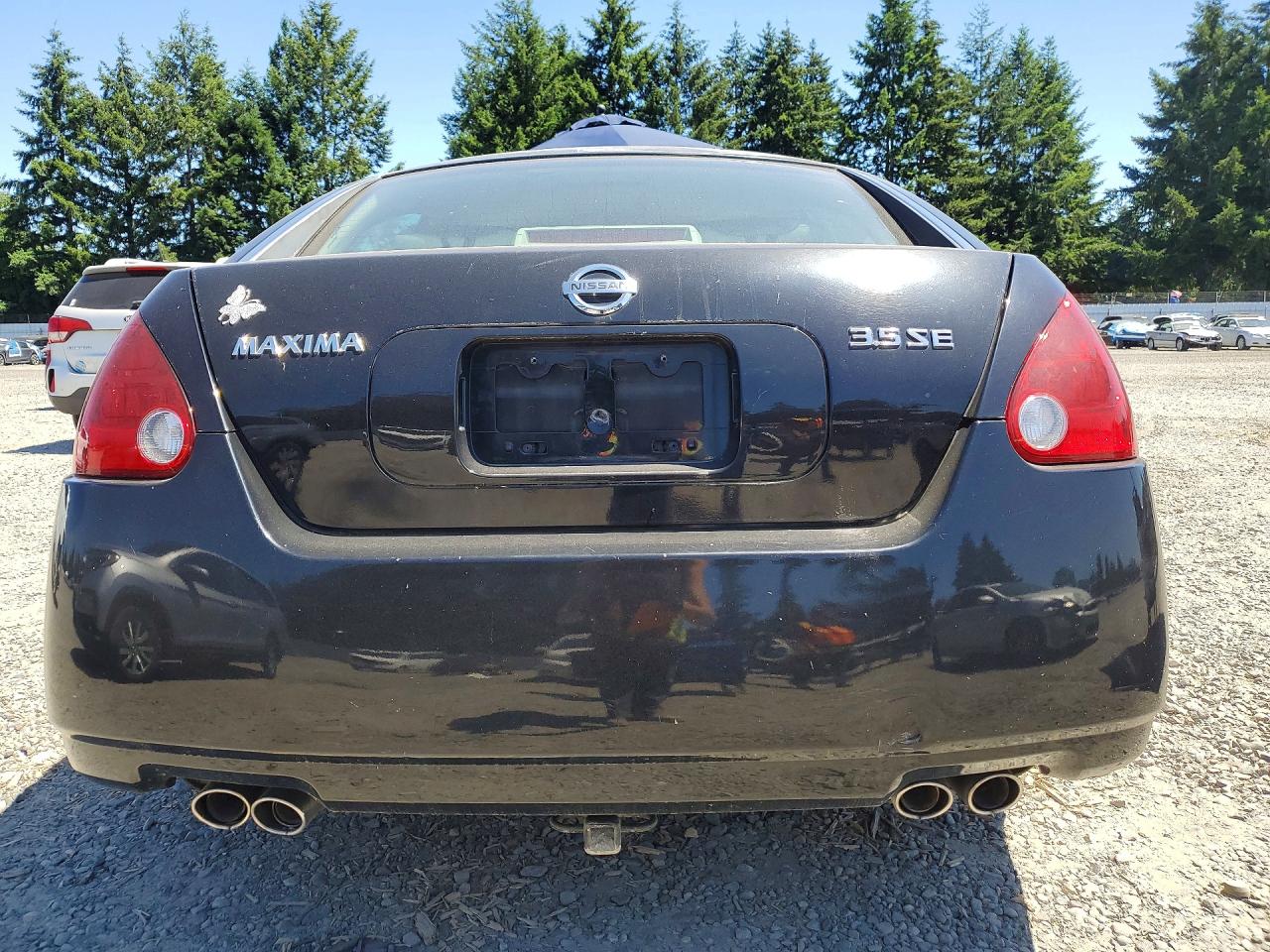 2004 NISSAN MAXIMA
