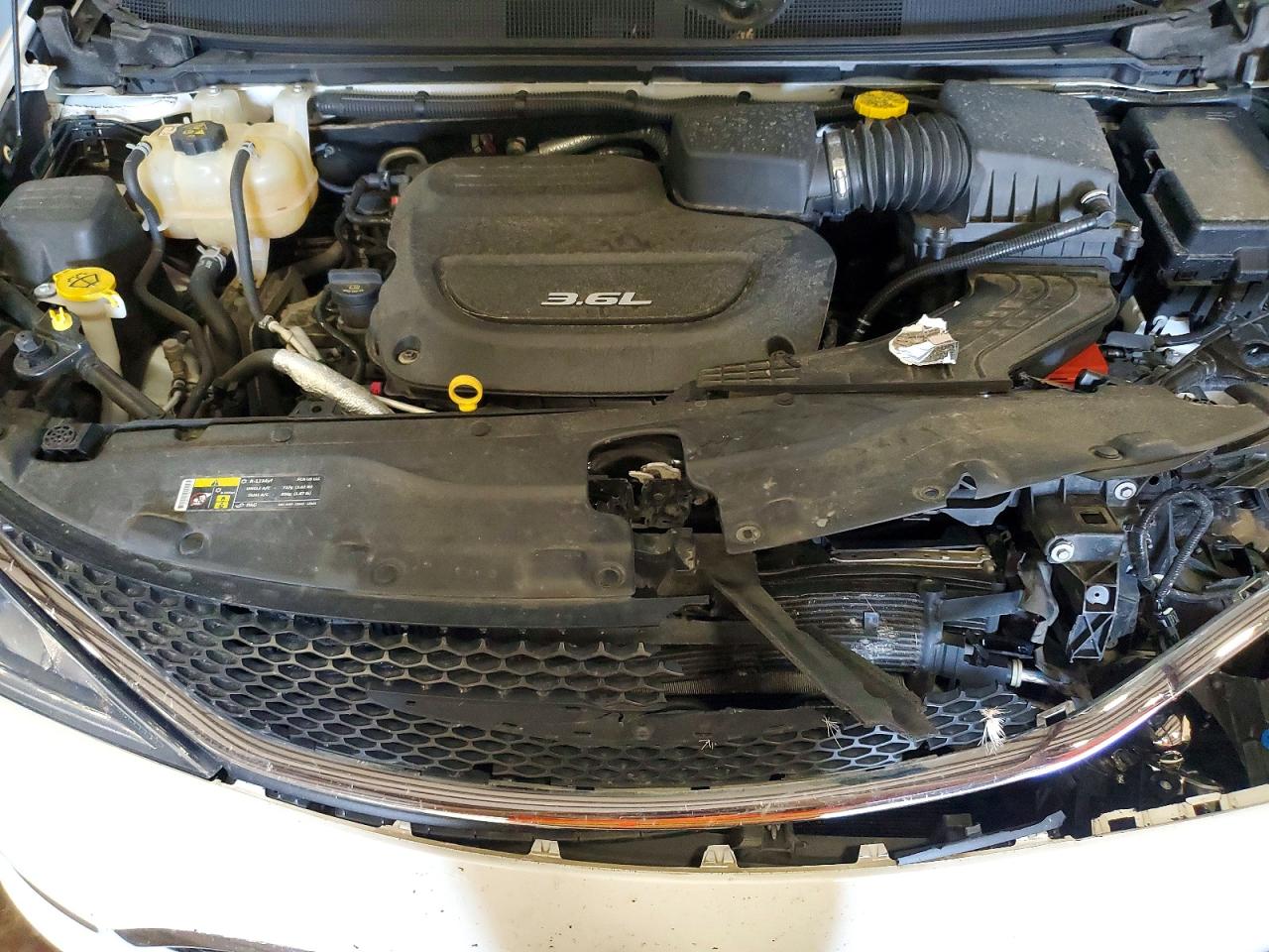 2017 CHRYSLER PACIFICA
