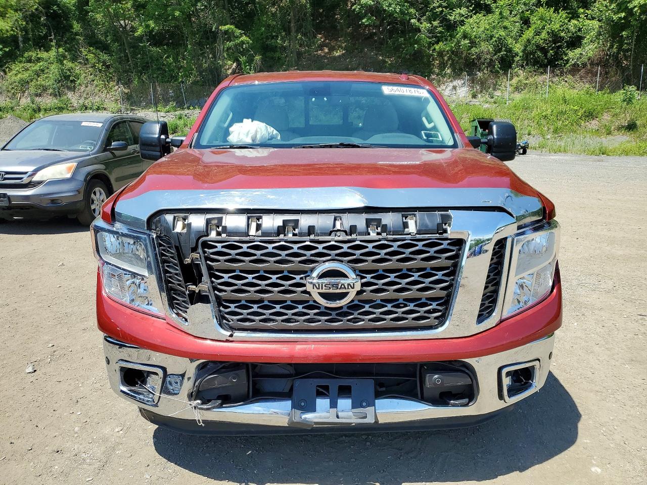 2017 NISSAN TITAN