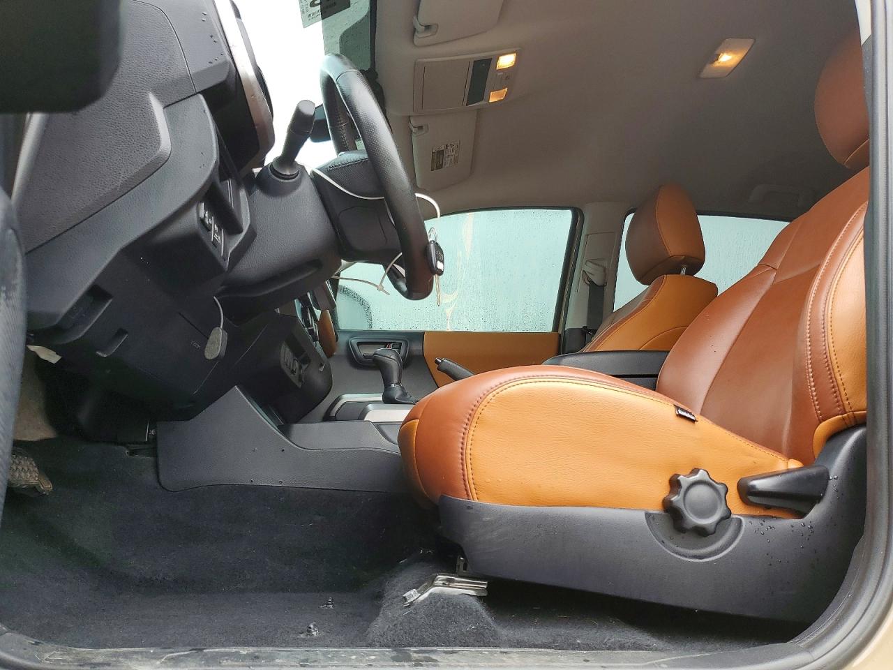 2018 TOYOTA TACOMA