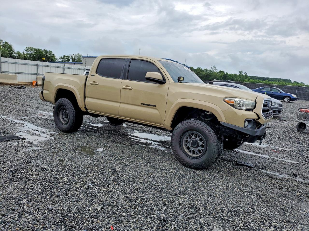 2018 TOYOTA TACOMA