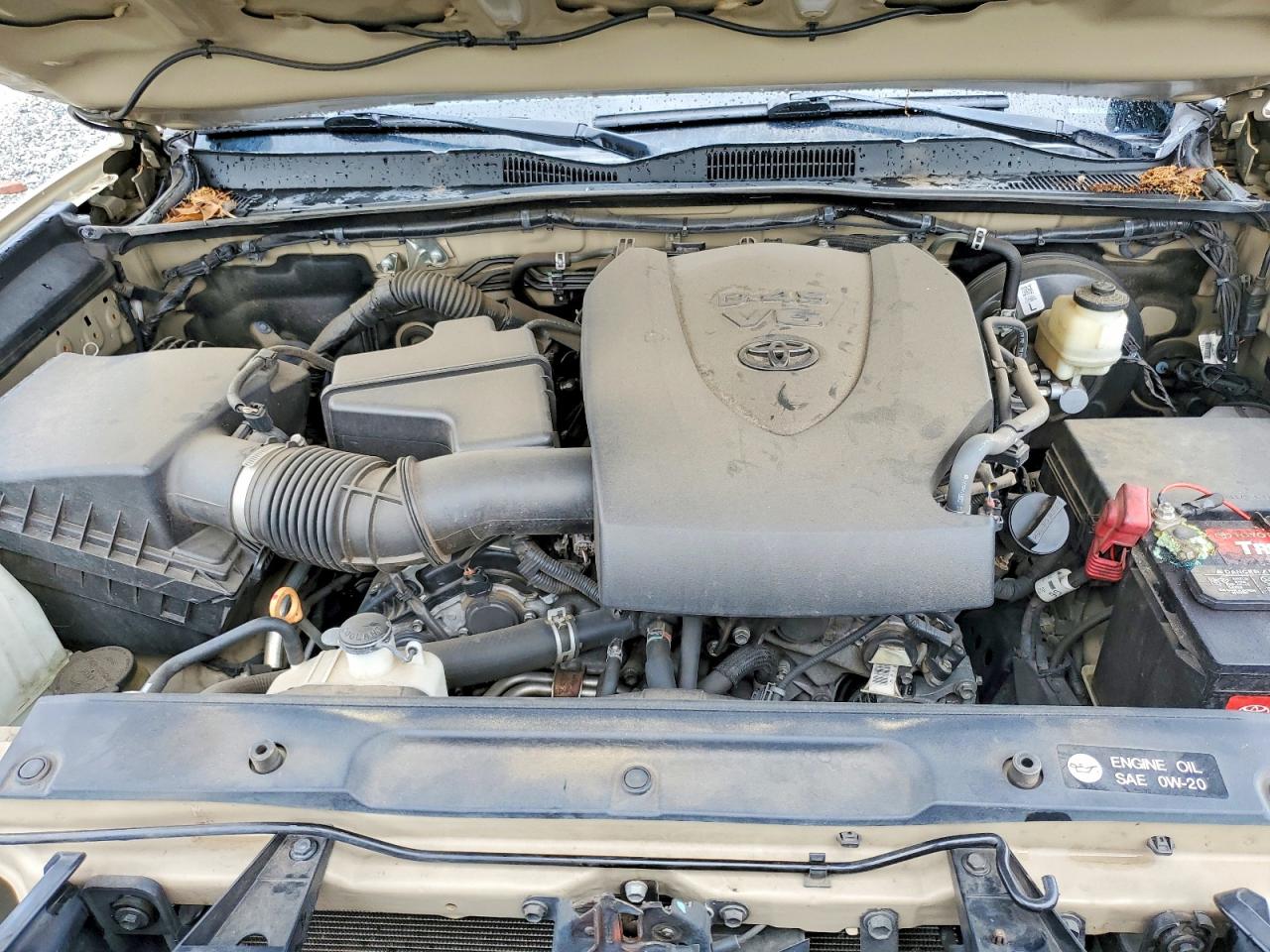 2018 TOYOTA TACOMA