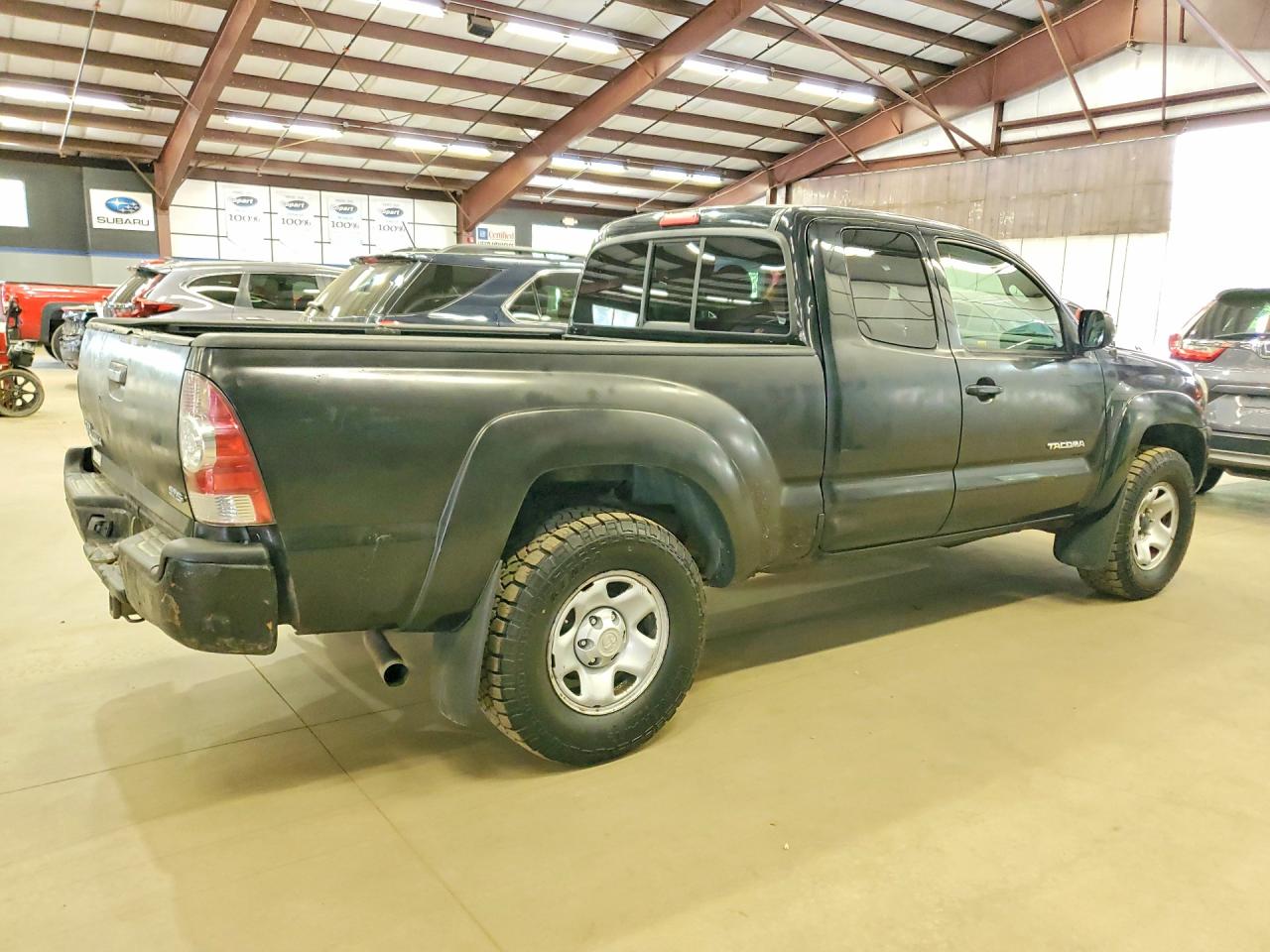2011 TOYOTA TACOMA