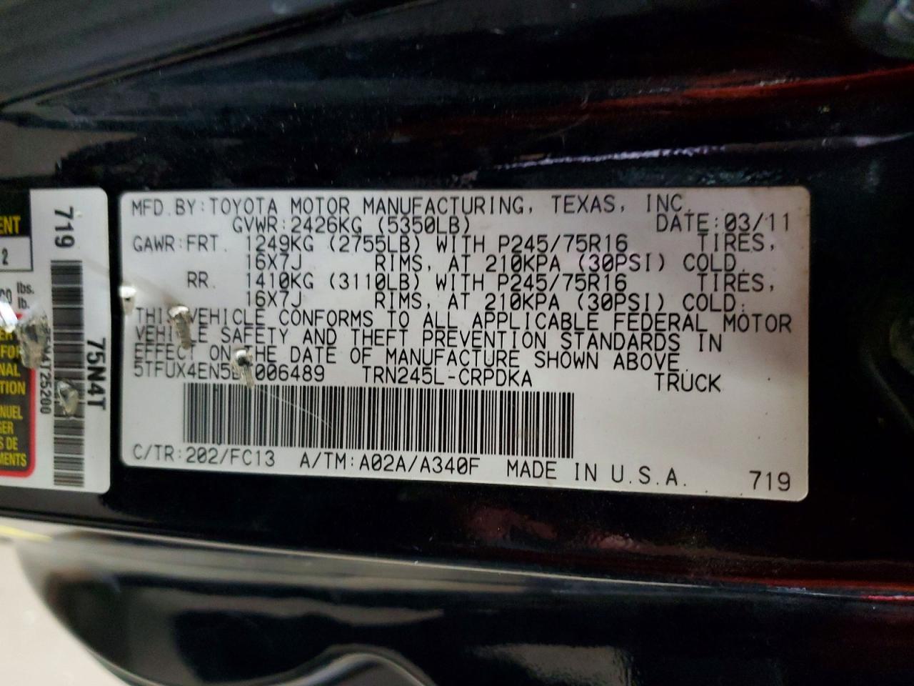 2011 TOYOTA TACOMA