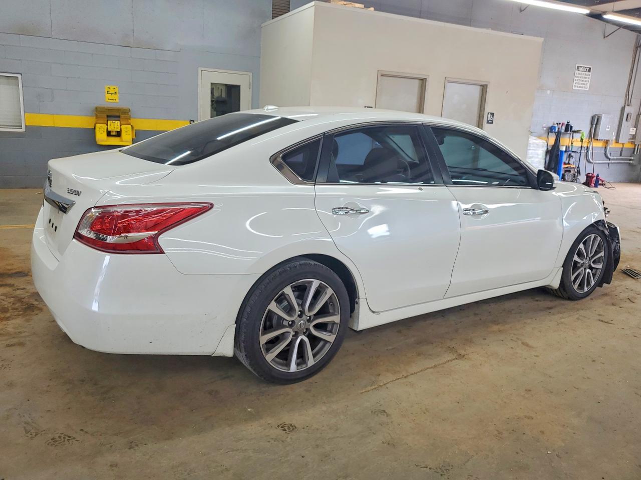 2013 NISSAN ALTIMA