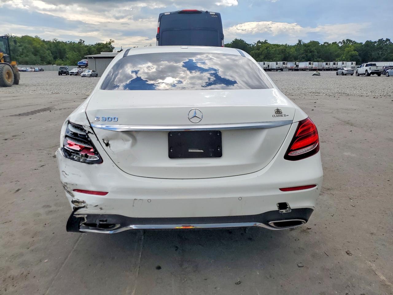 2017 MERCEDES-BENZ E-CLASS